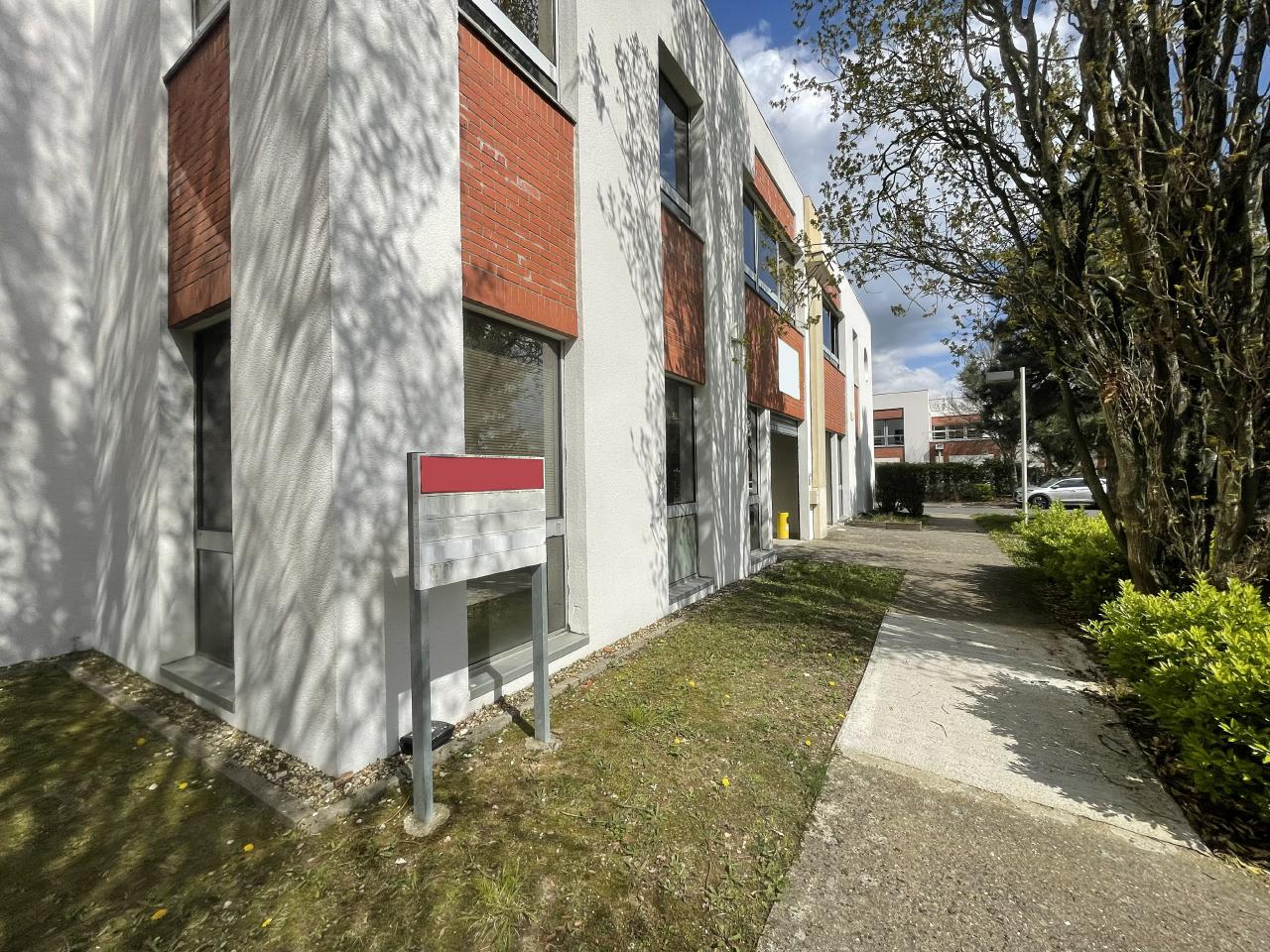 Local d'activité Émerainville 379m² Location local d'activité Émerainville Seine-et-Marne OLACT2308158 0